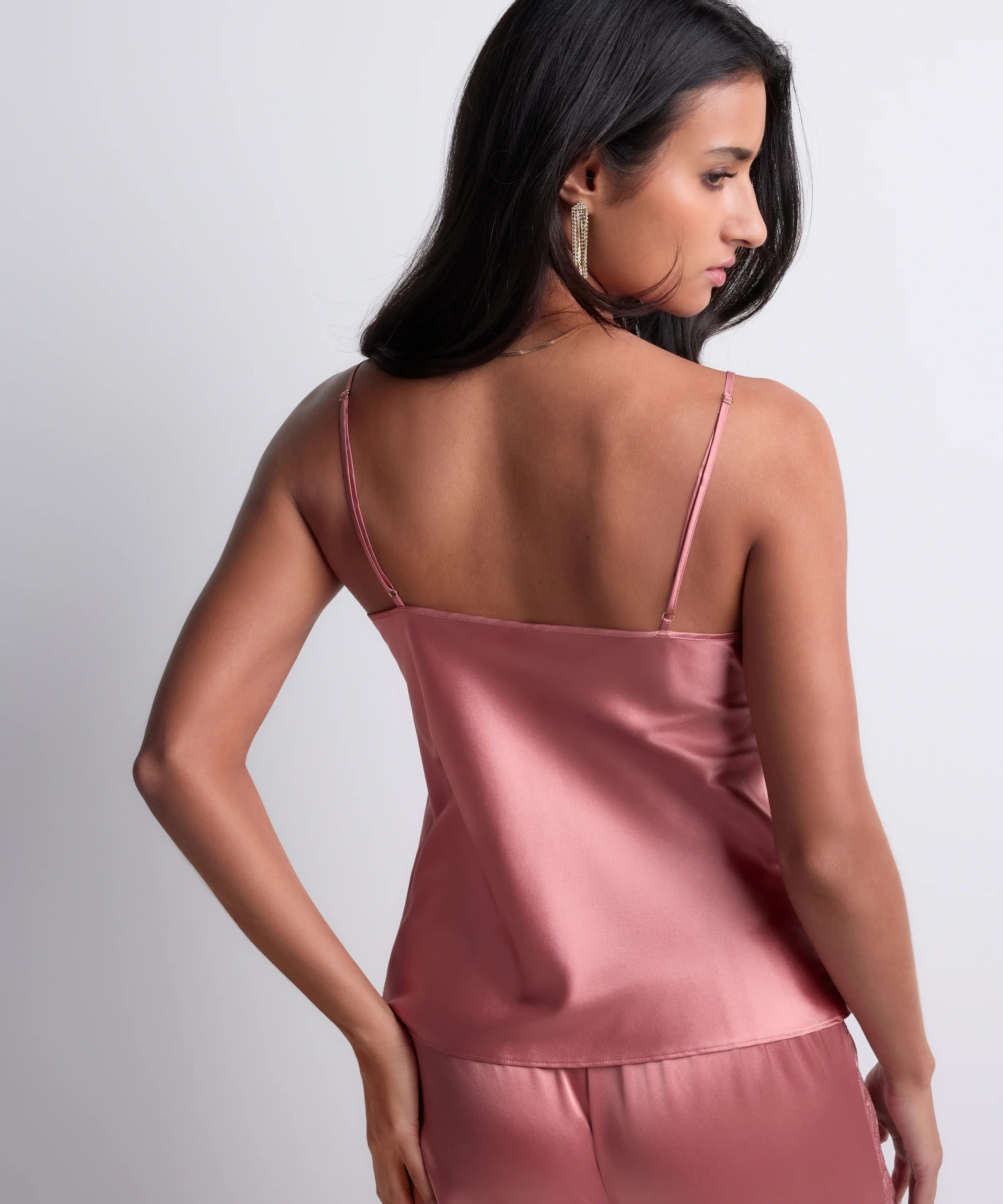 Midnight Whisper Top à fines bretelles Warm Pink - Image 6
